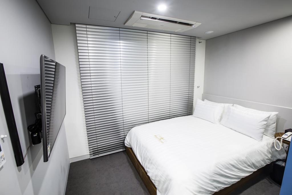 Jerry'S Planet Hotell Seoul Exteriör bild